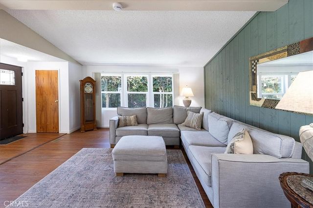 629 Via Santiago, Vista, CA 92081