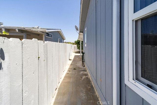629 Via Santiago, Vista, CA 92081