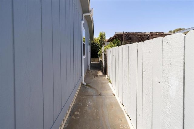 629 Via Santiago, Vista, CA 92081