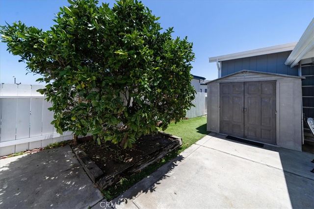 629 Via Santiago, Vista, CA 92081