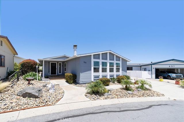 629 Via Santiago, Vista, CA 92081