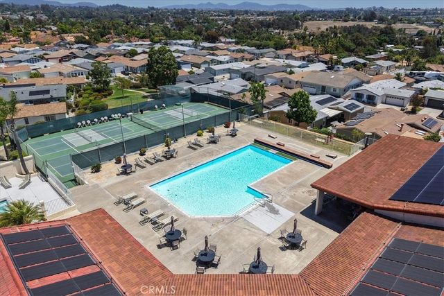 629 Via Santiago, Vista, CA 92081