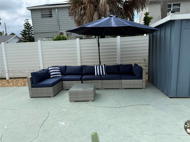52 45th, St Petersburg, FL 33706