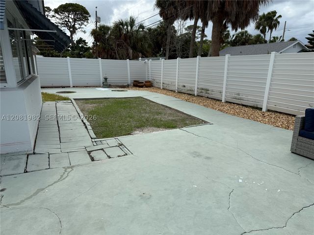 52 45th, St Petersburg, FL 33706