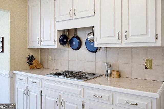 1001 Ashebrooke Court NE, Marietta, GA 30068