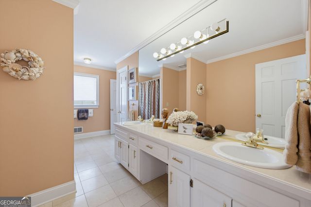 1001 Ashebrooke Court NE, Marietta, GA 30068