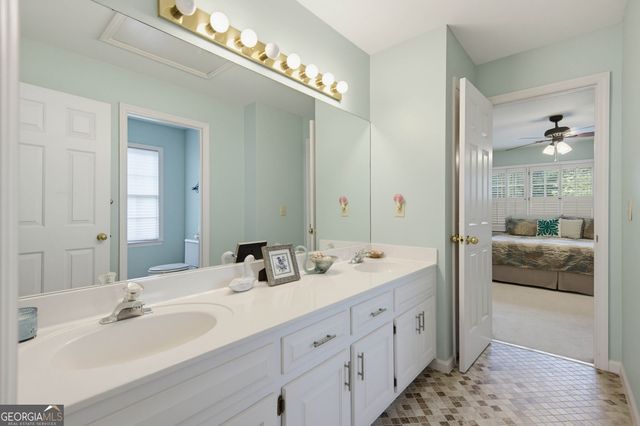 1001 Ashebrooke Court NE, Marietta, GA 30068