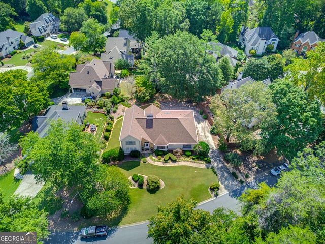 1001 Ashebrooke Court NE, Marietta, GA 30068