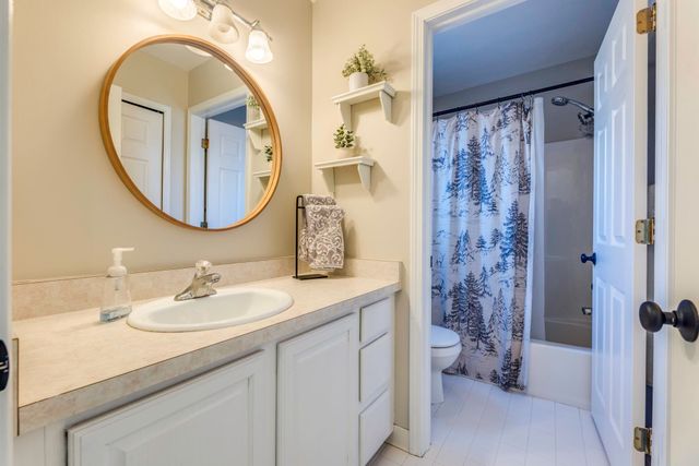 182 W Washington Street, Romeo, MI 48065