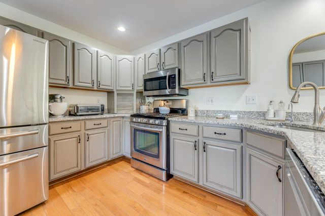 182 W Washington Street, Romeo, MI 48065