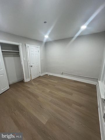 82 MECHANICS, Trenton, NJ 08638