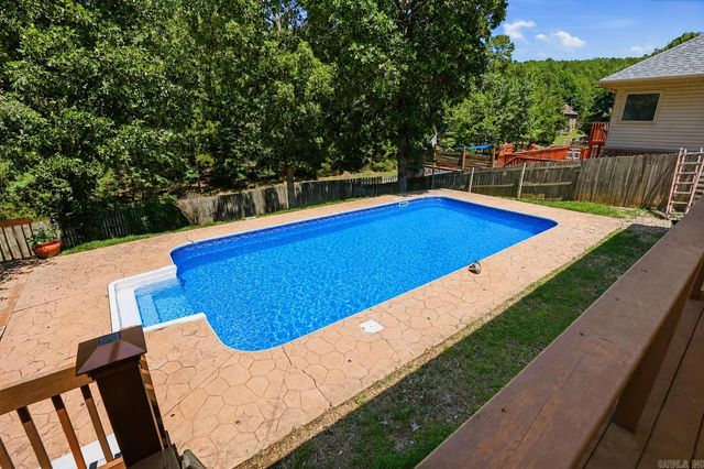 51 Ouachita Drive, Maumelle, AR 72113