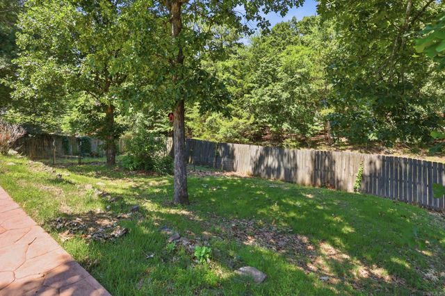 51 Ouachita Drive, Maumelle, AR 72113