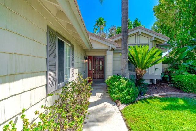 31211 Corte Alhambra, Temecula, CA 92592