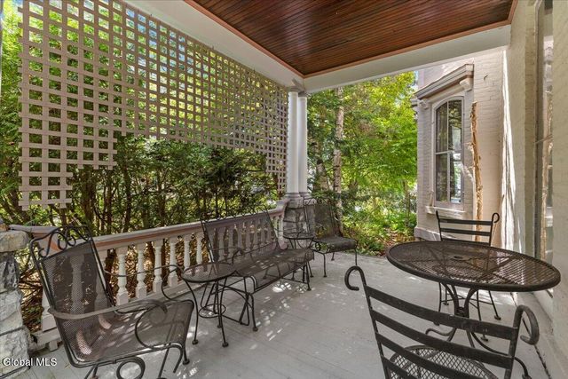 263 Guy Park Avenue, Amsterdam, NY 12010