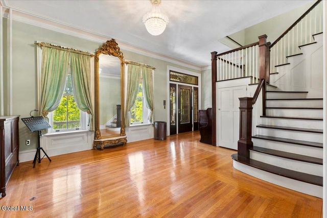 263 Guy Park Avenue, Amsterdam, NY 12010