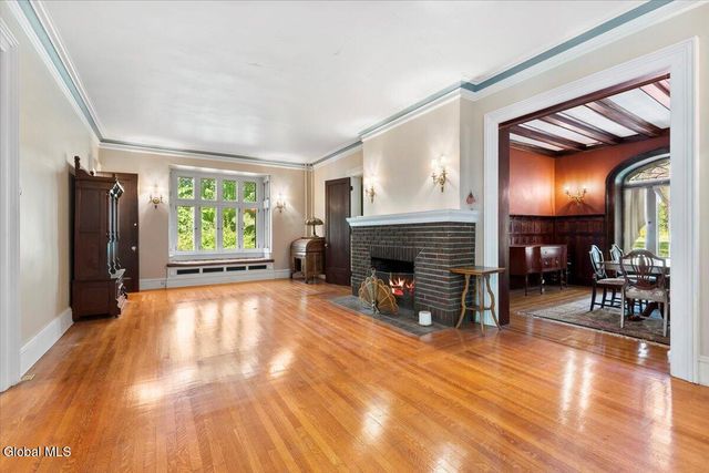 263 Guy Park Avenue, Amsterdam, NY 12010