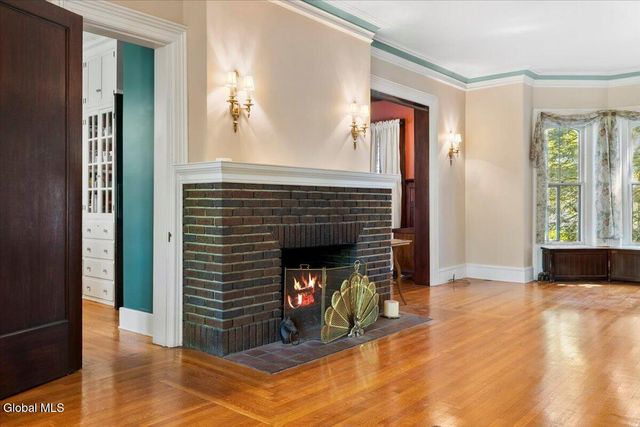 263 Guy Park Avenue, Amsterdam, NY 12010