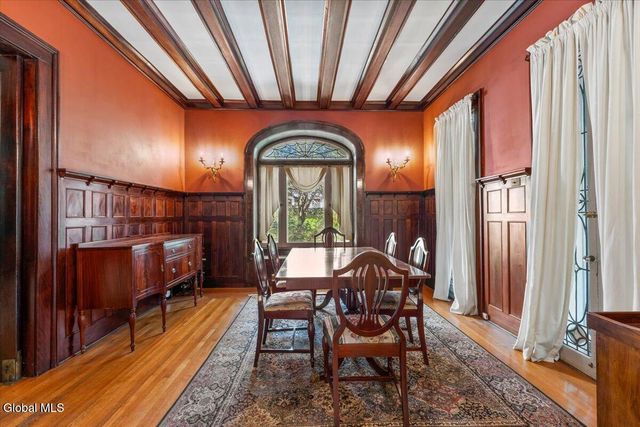 263 Guy Park Avenue, Amsterdam, NY 12010