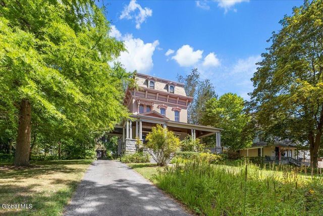 263 Guy Park Avenue, Amsterdam, NY 12010