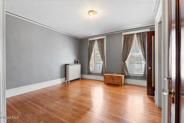 263 Guy Park Avenue, Amsterdam, NY 12010