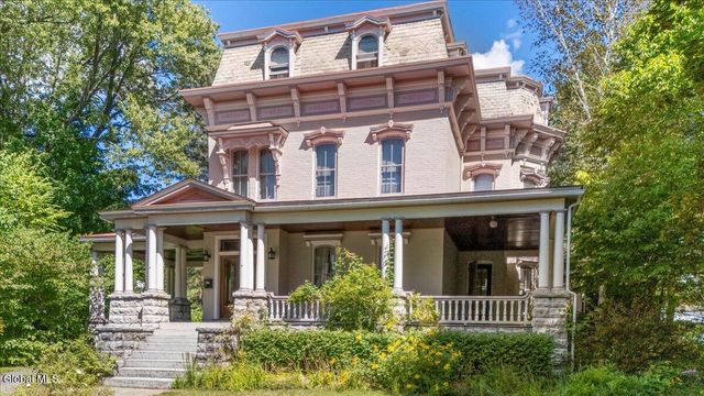 263 Guy Park Avenue, Amsterdam, NY 12010