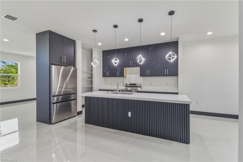 442 Mercedes CT, LEHIGH ACRES, FL 33972 — photo 5
