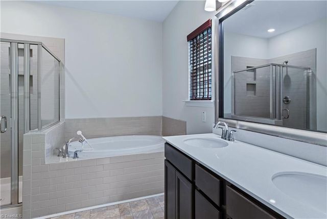 6267 Finch Meadow Court, Clemmons, NC 27012