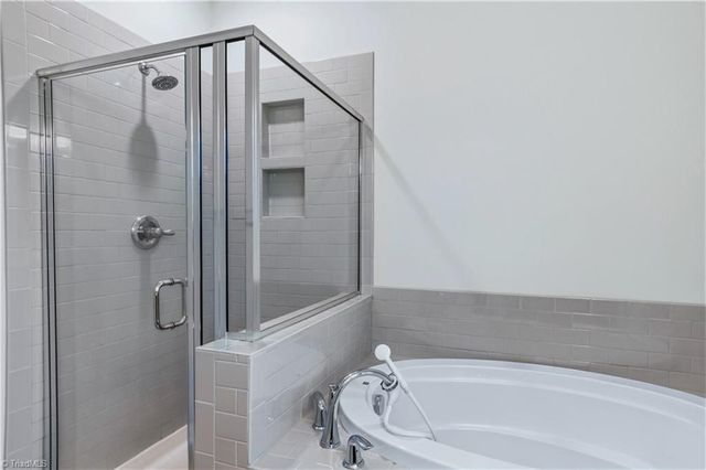 6267 Finch Meadow Court, Clemmons, NC 27012