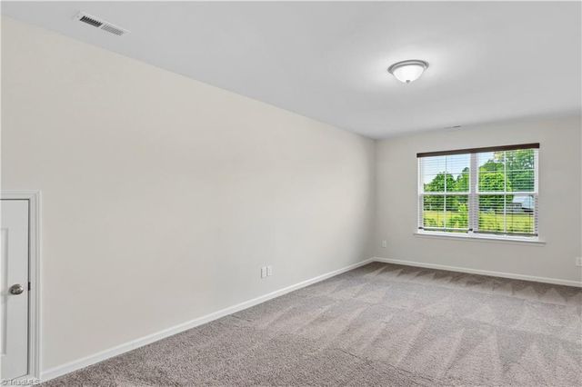 6267 Finch Meadow Court, Clemmons, NC 27012