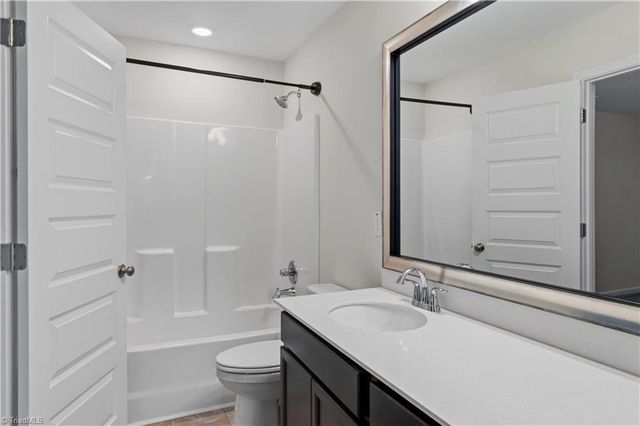 6267 Finch Meadow Court, Clemmons, NC 27012