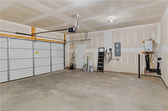 6267 Finch Meadow Court, Clemmons, NC 27012