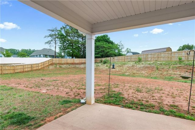 6267 Finch Meadow Court, Clemmons, NC 27012