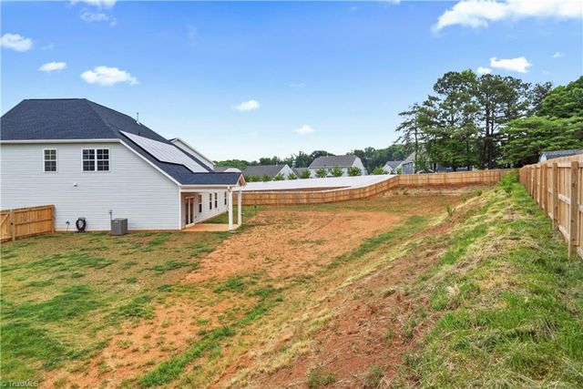 6267 Finch Meadow Court, Clemmons, NC 27012