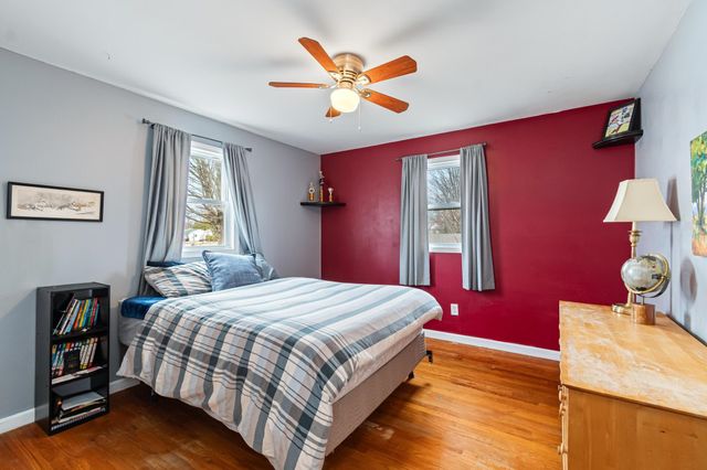 3 Logwood Street, South Burlington, VT 05403