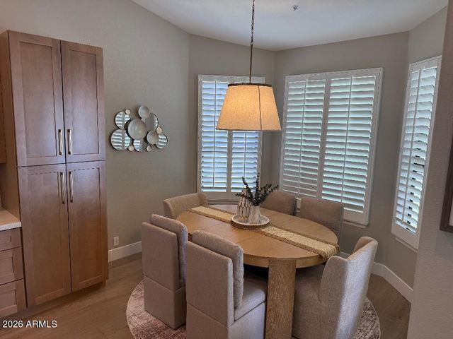 12738 E LAUREL Lane, Scottsdale, AZ 85259