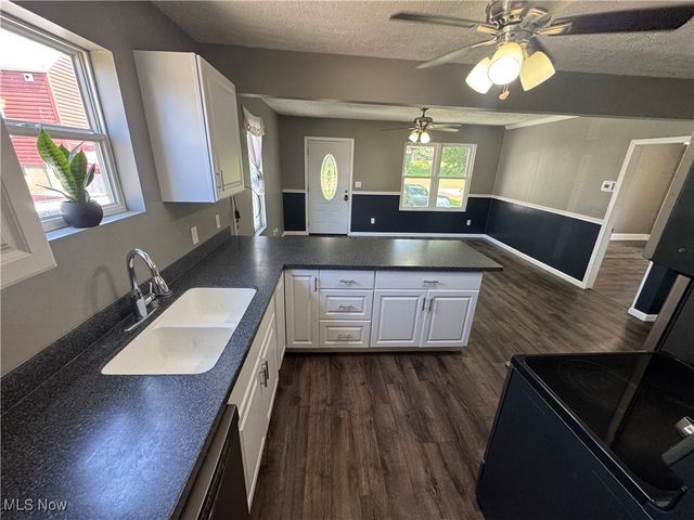 2660 Ridge Road, Zanesville, OH 43701