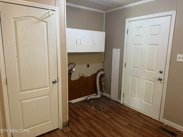 1901 Bradshaw Garden Rd, Knoxville, TN 37912