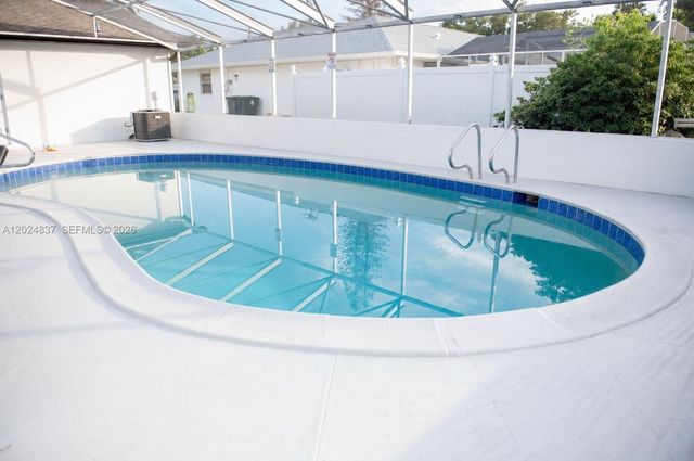 962 COUNTRY CLUB AVE, Daytona, FL 32114