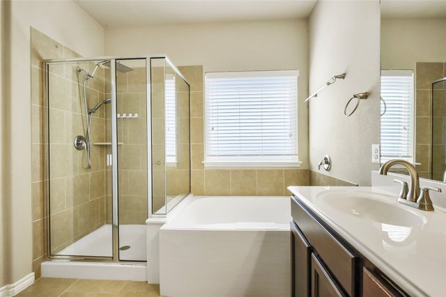 2400 Sabine Circle, Royse City, TX 75189