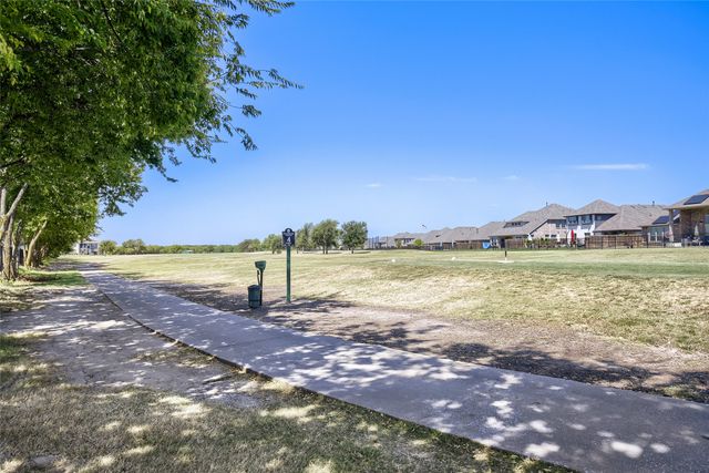2400 Sabine Circle, Royse City, TX 75189