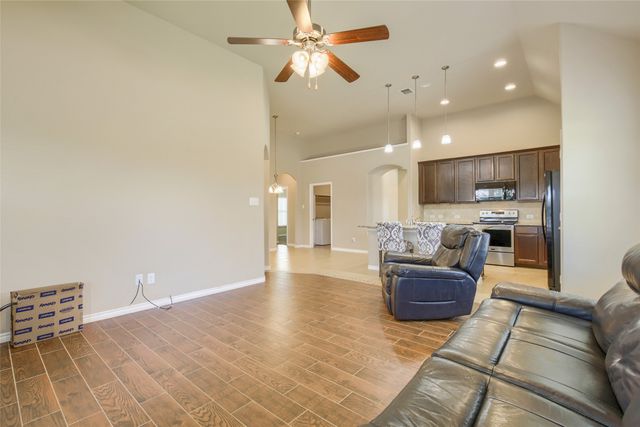 2400 Sabine Circle, Royse City, TX 75189