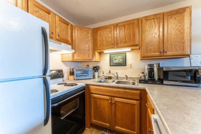 48 Linderhof Golf Course Road E-3, Bartlett, NH 03812