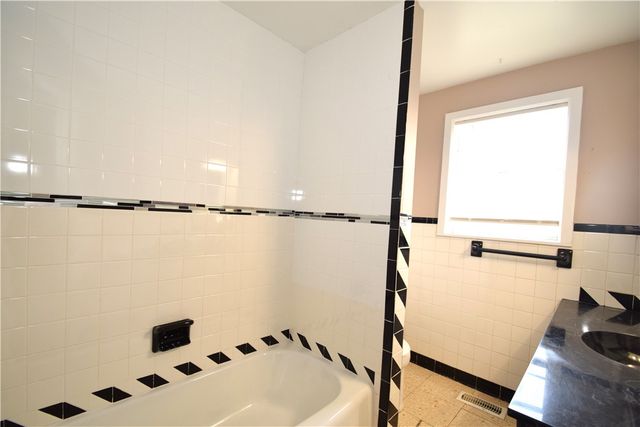 2544 Butterfield Coach Road, Springdale, AR 72764