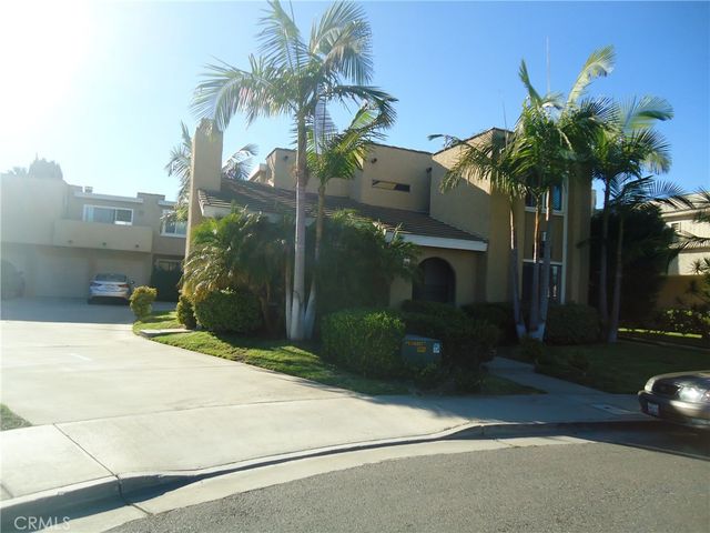 17762 Paseo C, Huntington Beach, CA 92647