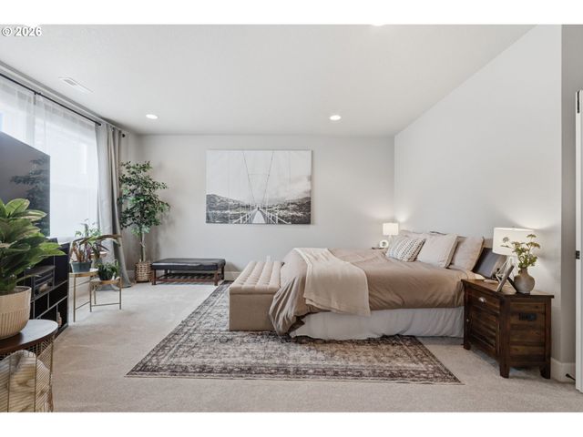 4813 Se BARBARA LYNN Way, Milwaukie, OR 97222