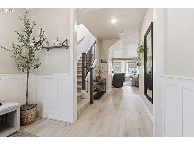 4813 Se BARBARA LYNN Way, Milwaukie, OR 97222