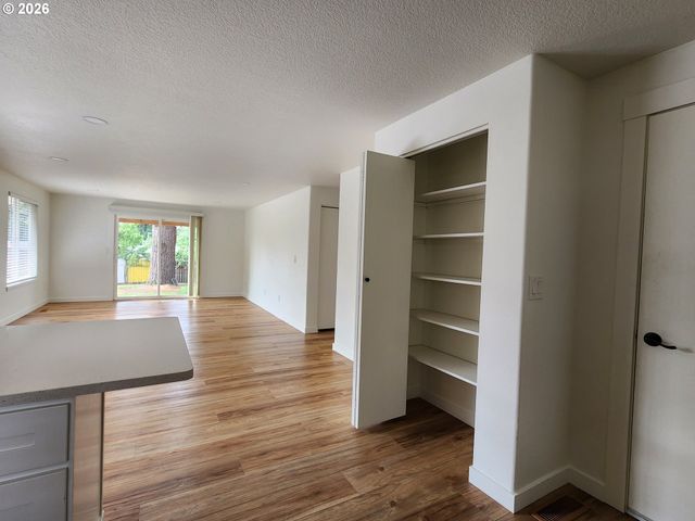 13205 Ne 76TH Way, Vancouver, WA 98682