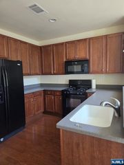 2411 Ramapo Court, Riverdale Borough, NJ 07457