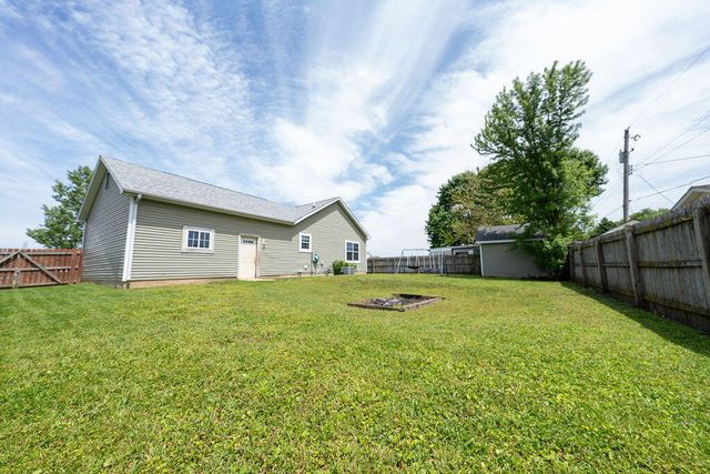 304 Alan John Drive, Westville, IN 46391
